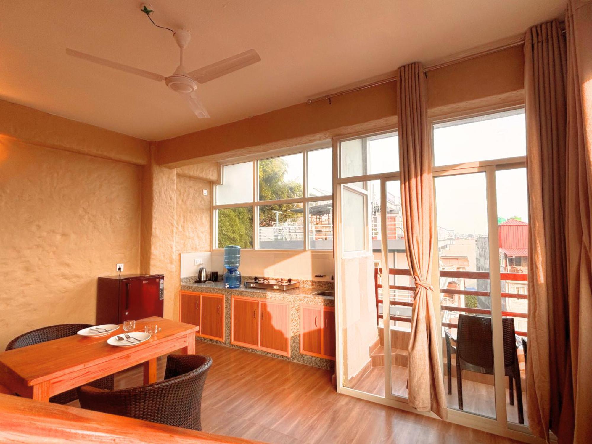 Nishan Apartments -Lakeside Pokhara Exterior photo